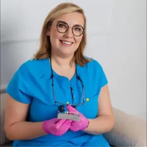 Portret Dypl. hig. stom. Katarzyna  Kurhan